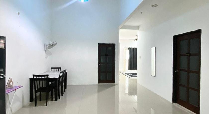 OYO HOME 90646 Casaria Paka Homestay Hotel in Terengganu, Malaysia