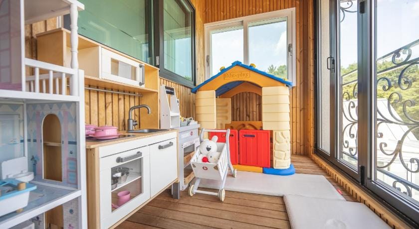 Kyoengju JNG Poolvilla Bed and Breakfast in South Korea