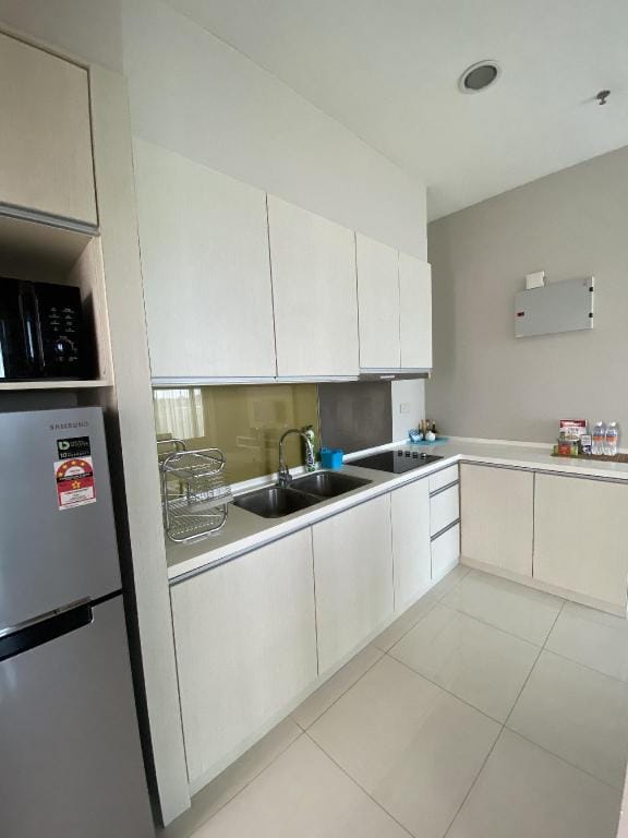 Stampin Residence @ USS & Car (Optional) Apartment in Kuching