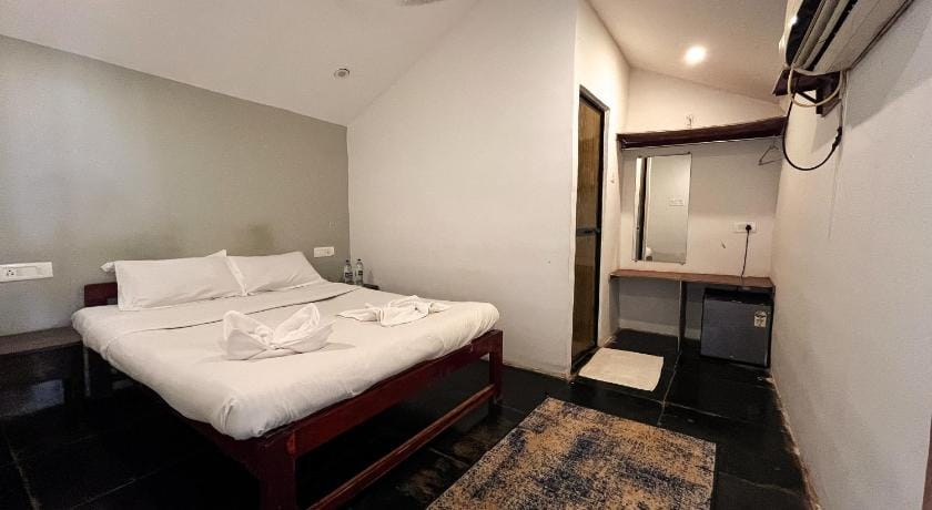 12 Monks Hostel Goa Hotel in Goa, India