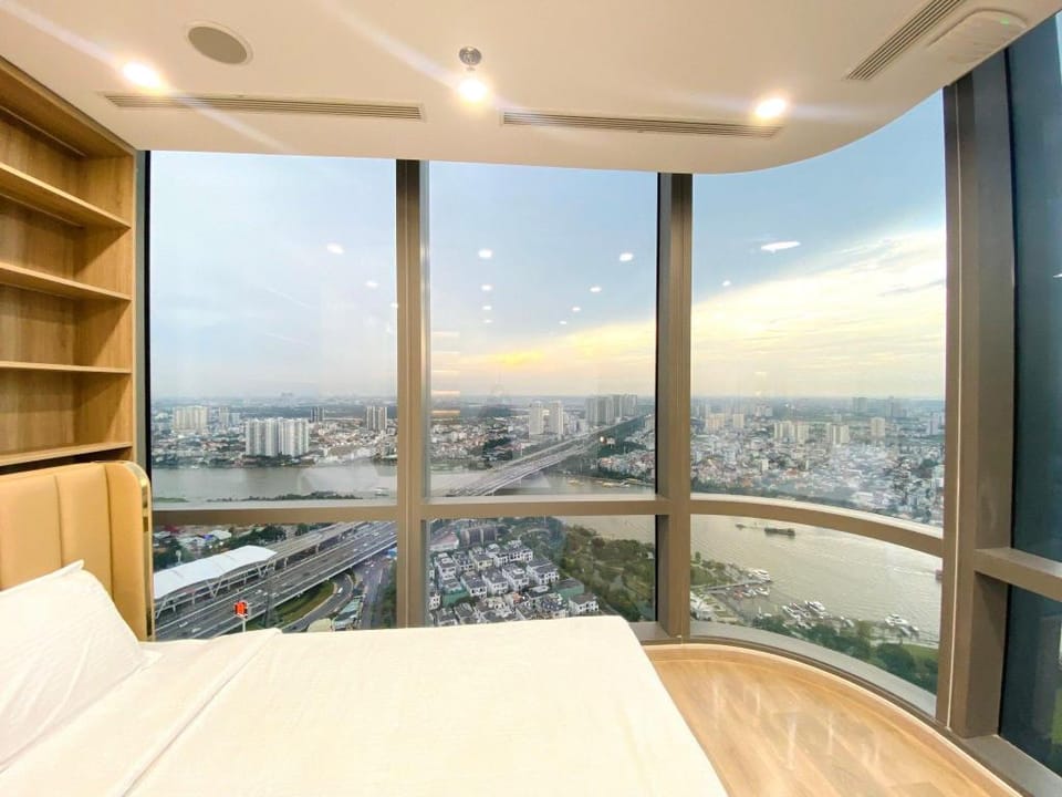 Spacous&Modern 4 beds with Best View at L81  Apartment in Ho Chi Minh City