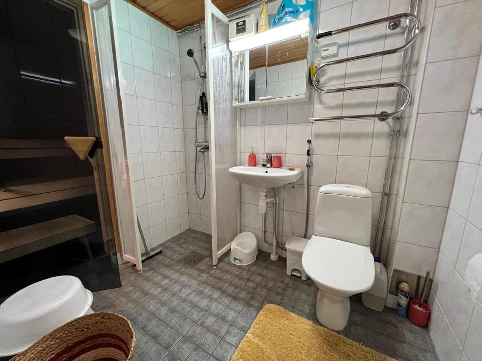 Cottage Tuunaantupa with sauna and fireplace Vacation rental in Finland