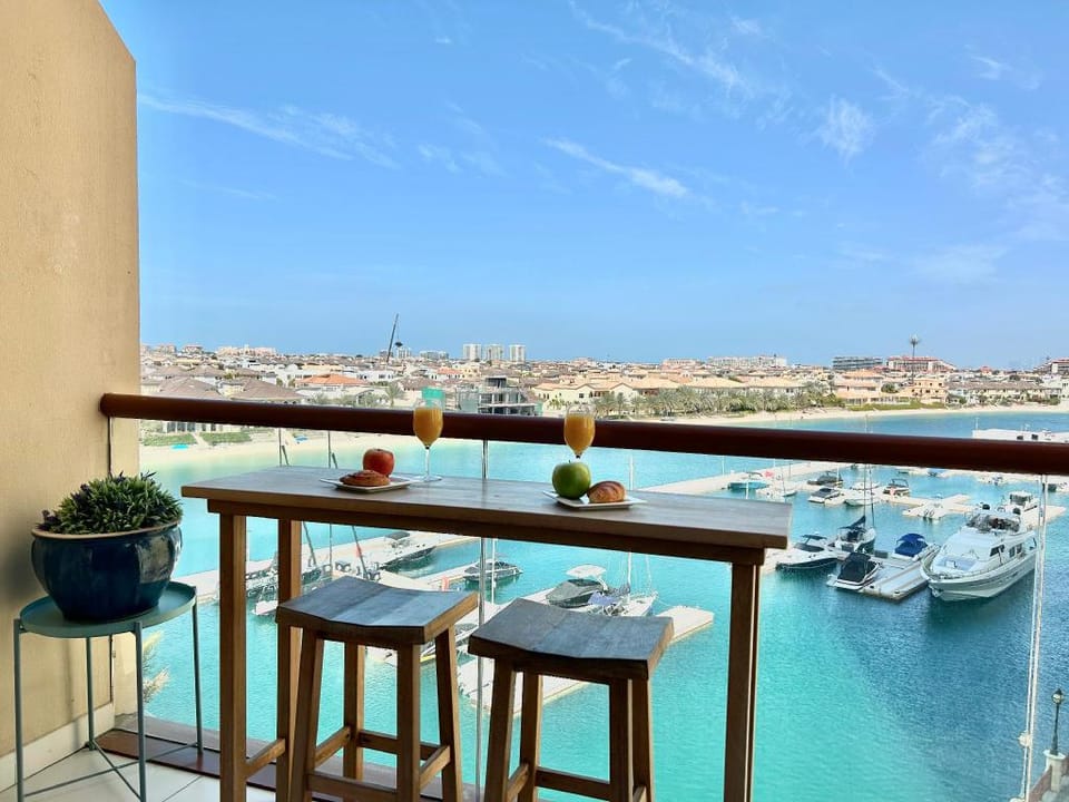 Luxury on the Palm with Marina view balcony Apartment in Dubai