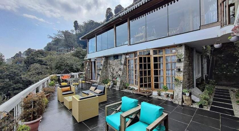 The English Cottage  Vacation rental in Darjeeling