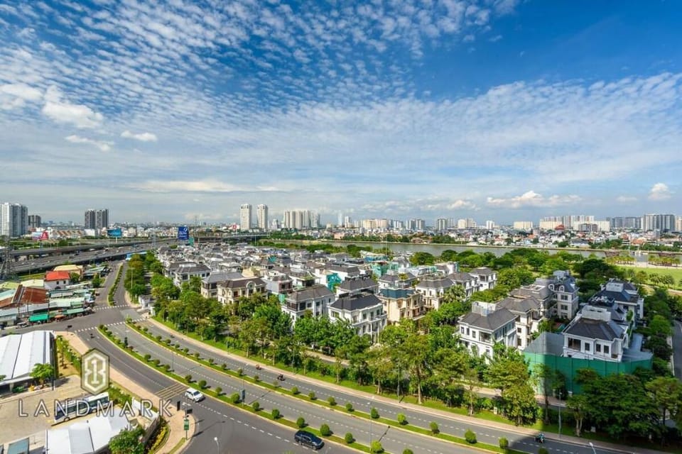 One Luxury bedroom in Landmark 81 Apartment in Ho Chi Minh City