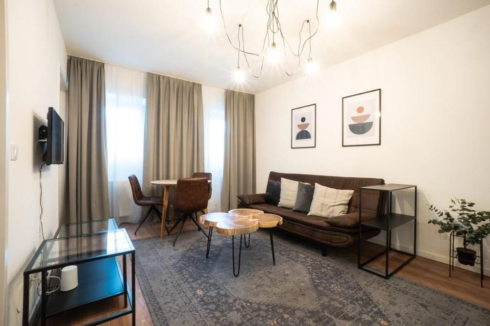 Elegant apartment with wood tables. Apartment in Vienna