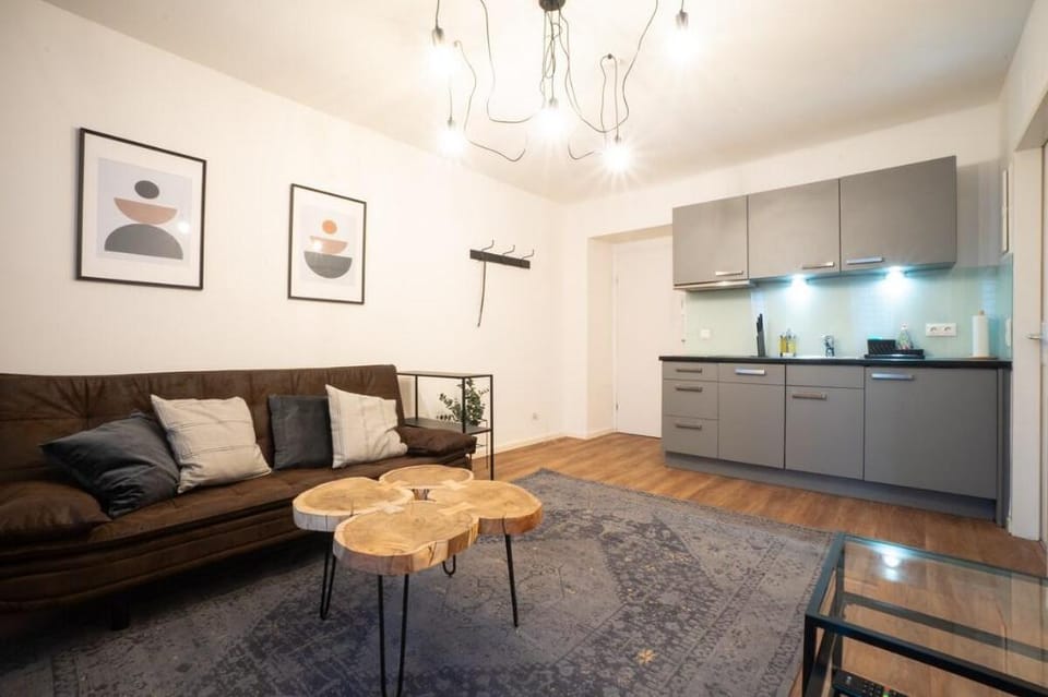 Elegant apartment with wood tables. Apartment in Vienna