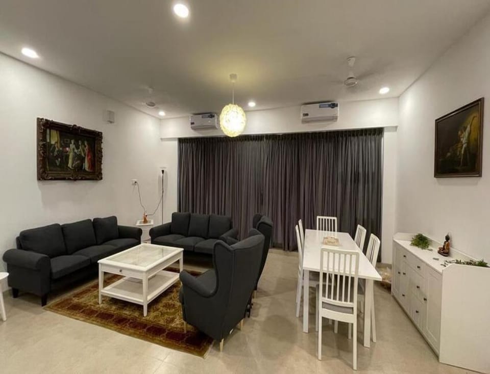Crystal, Finest, calmest villa in middle of Hills Villa in Maharashtra