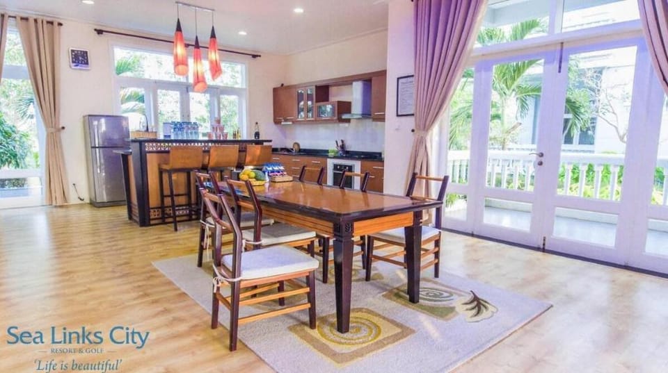 Villa có đầy đủ tiện nghi Villa in Phan Thiet