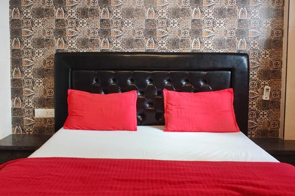 ROYALE 4 bedroom Villa AV  Vacation rental in Lonavla