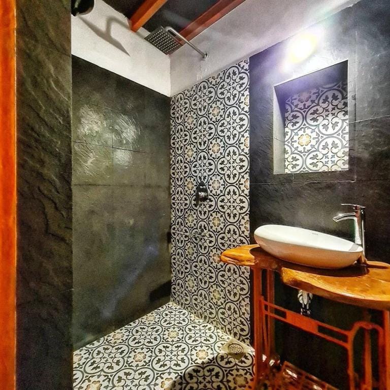 Color Kissed Sunlight - Room with a Loft Villa in Goa, India