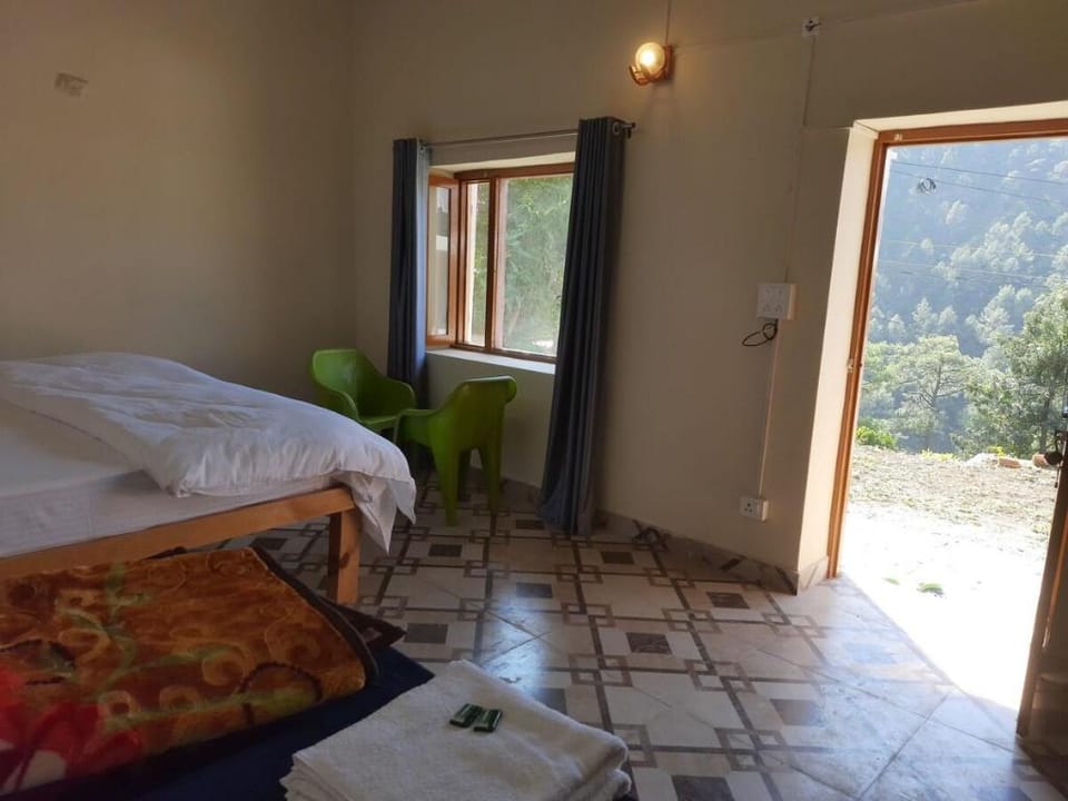 Chandra homestay kainchidham  Vacation rental in Uttarakhand