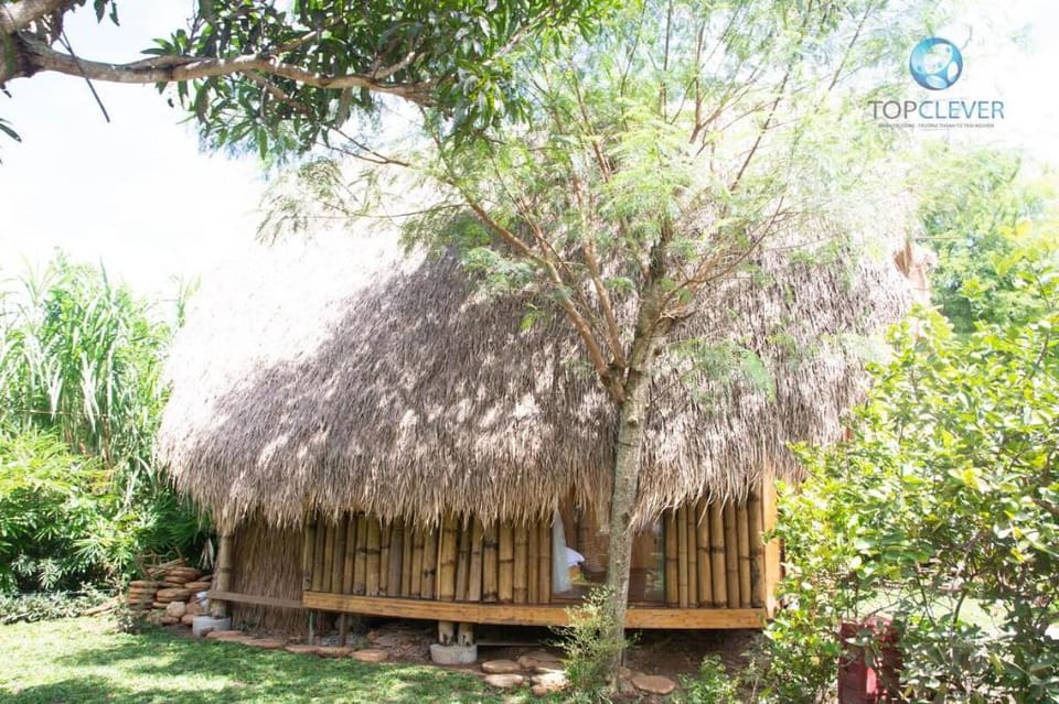 Bungalow Làng Sinh Thái Topclever Daklak Vacation rental in Vietnam
