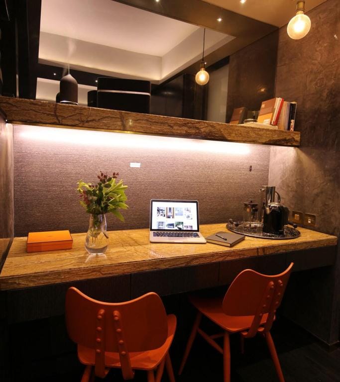 Convenient designer apt with a view Vacation rental in Hong Kong