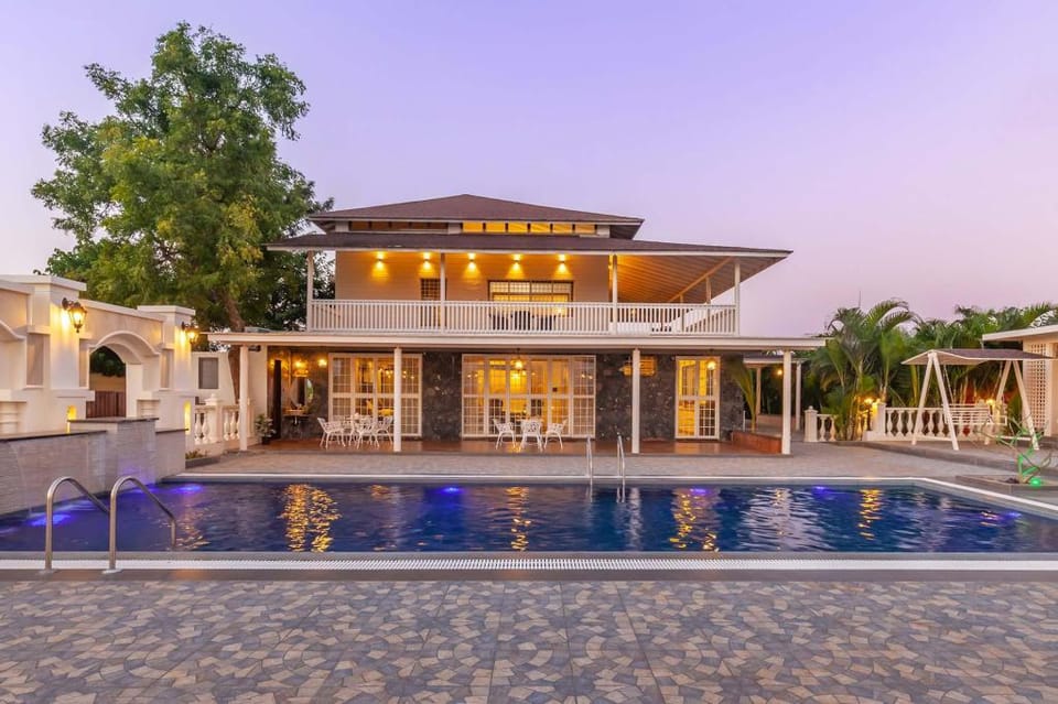StayVista at Lake La Vie Villa in Maharashtra