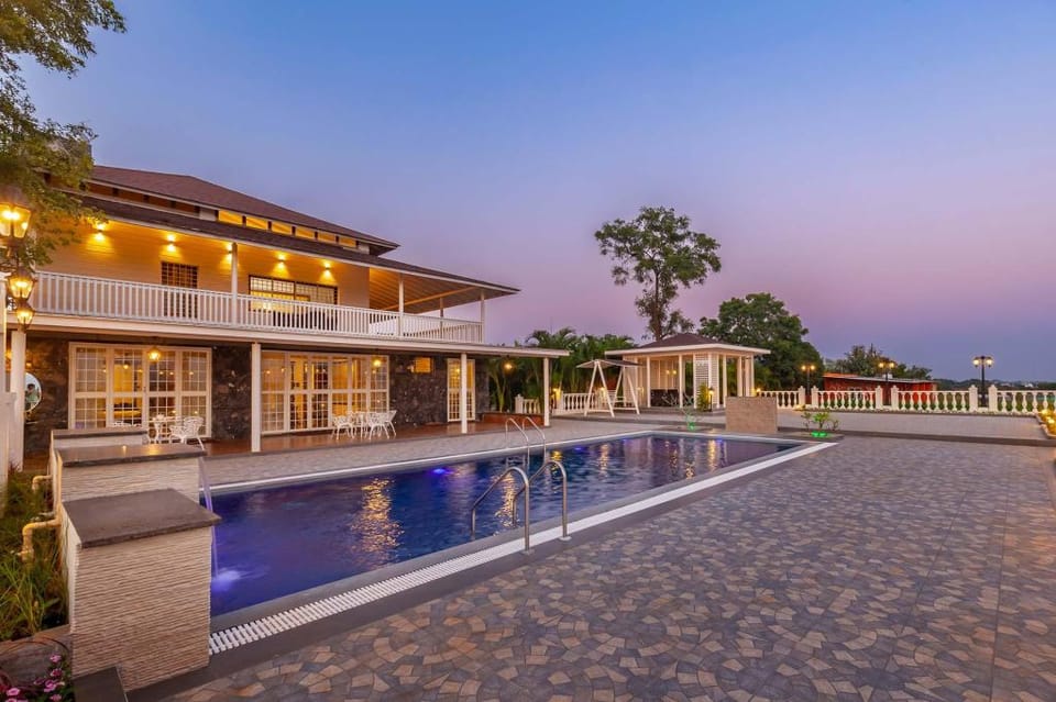 StayVista at Lake La Vie Villa in Maharashtra