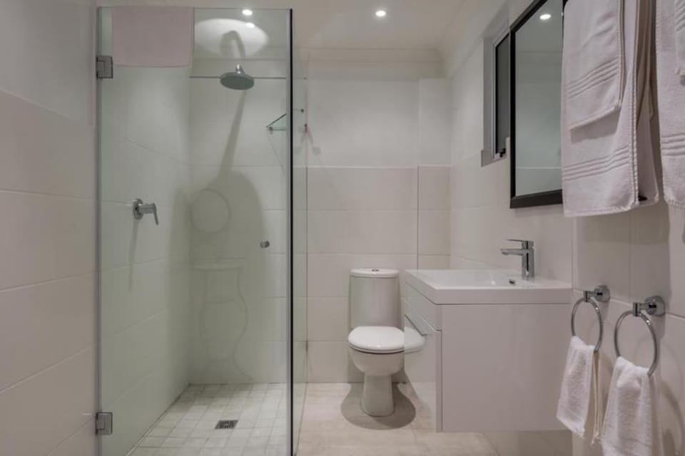 Nice and cosy two bedroom self-catering cottage  Apartment in Cape Town