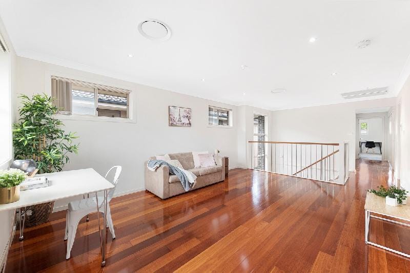 Modern 4Bedroom Spacious House close to Top Ryde Vacation rental in Sydney