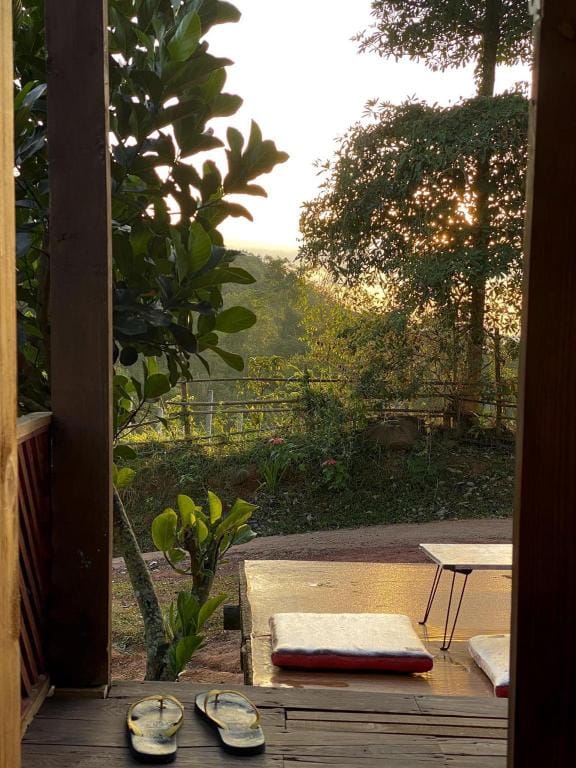 Khaokho Pimphupha Farmstay - Phupha Hut Vacation rental in Laos