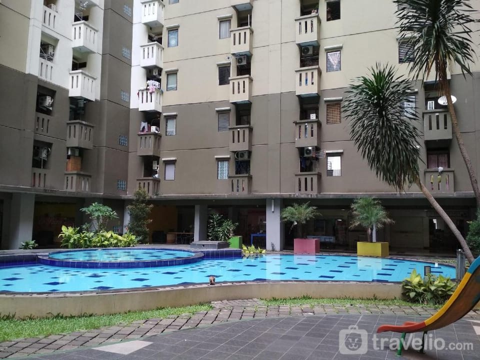 Fancy 2BR Gateway Ahmad Yani Cicadas By Travelio Apartment in Bandung