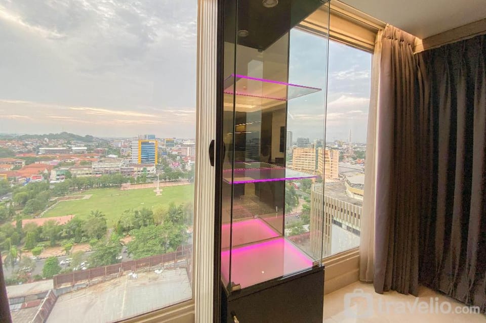 Combined Studio Warhol (W/R) Residence By Travelio Apartment in Indonesia