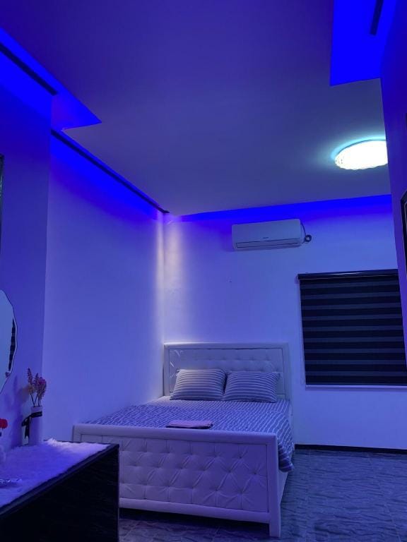 Pool Villa in Angeles near Koreatown - 바비풀빌라 Villa in Angeles