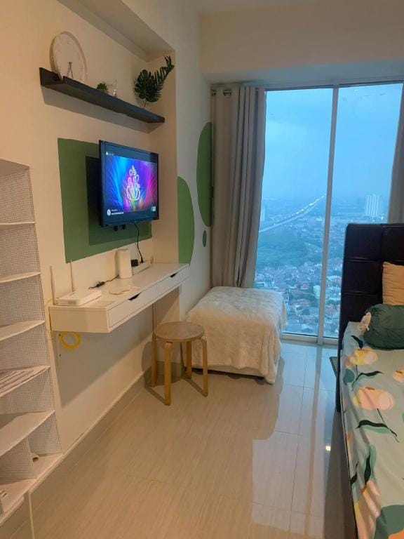Green Concept Minimalist Studio Apt Kamala Lagoon Apartment in West Java