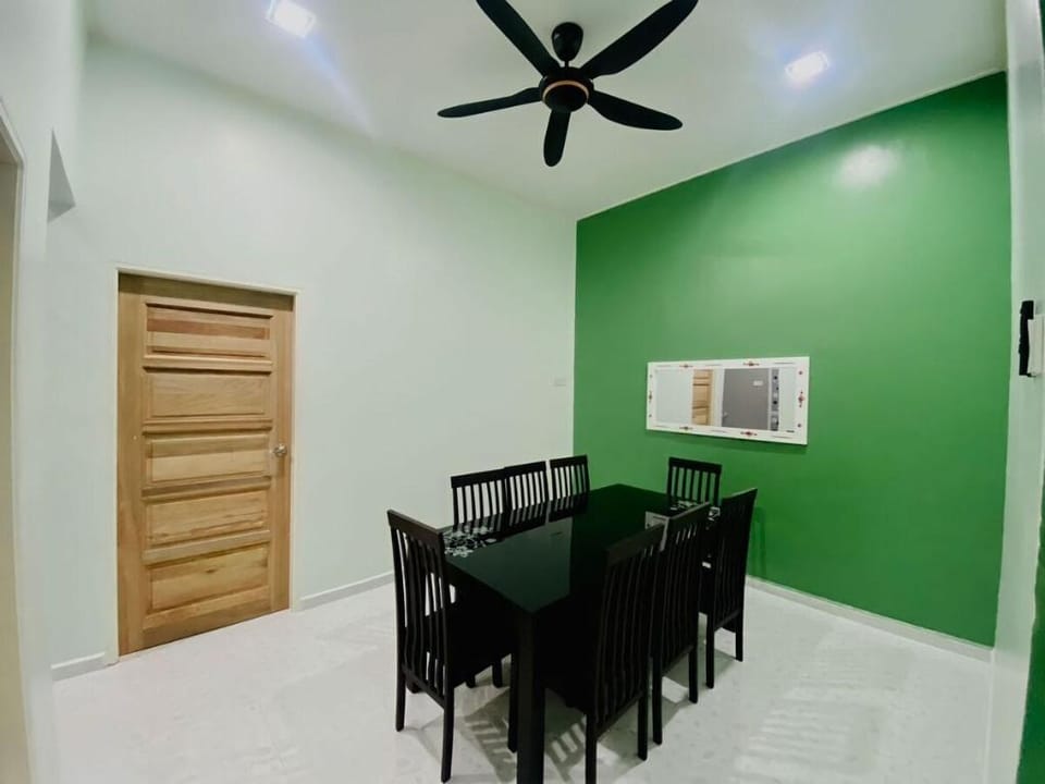 Homestay Kak Tiy Vacation rental in Terengganu, Malaysia