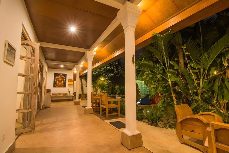 Bale Seminyak Petitenget Beach Hotel in North Kuta