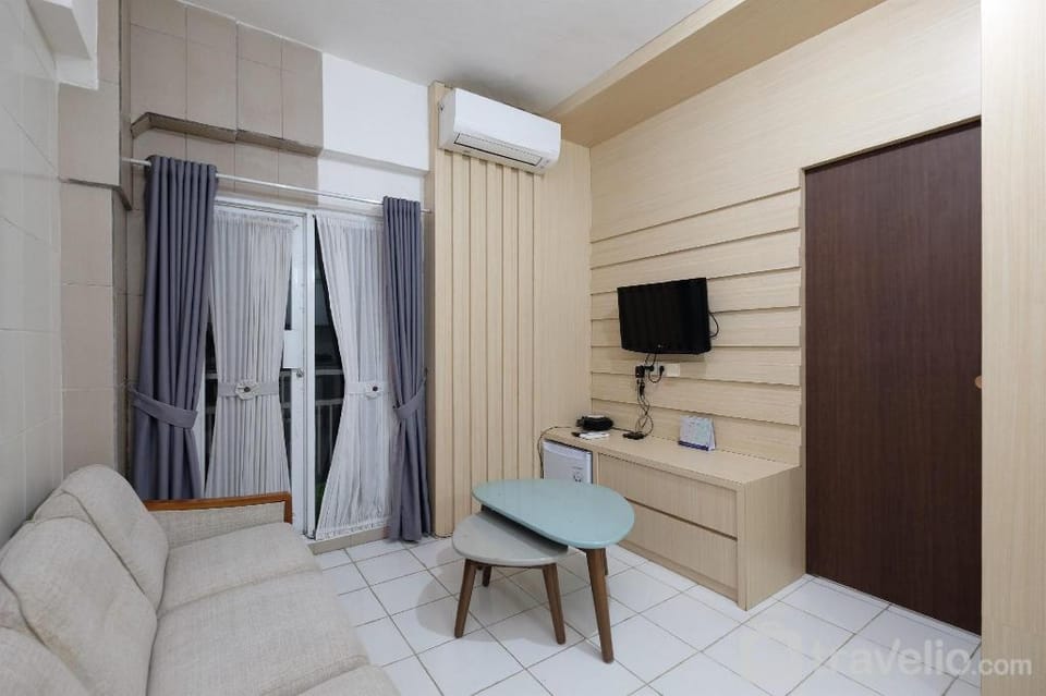 Comfort 2BR at Bogor Mansion Apartment By Travelio Apartment in West Java