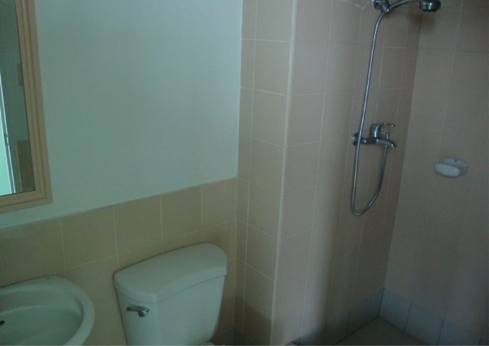 Nice Condo 2 beds near asian Hosp & festival mall Apartment in Muntinlupa
