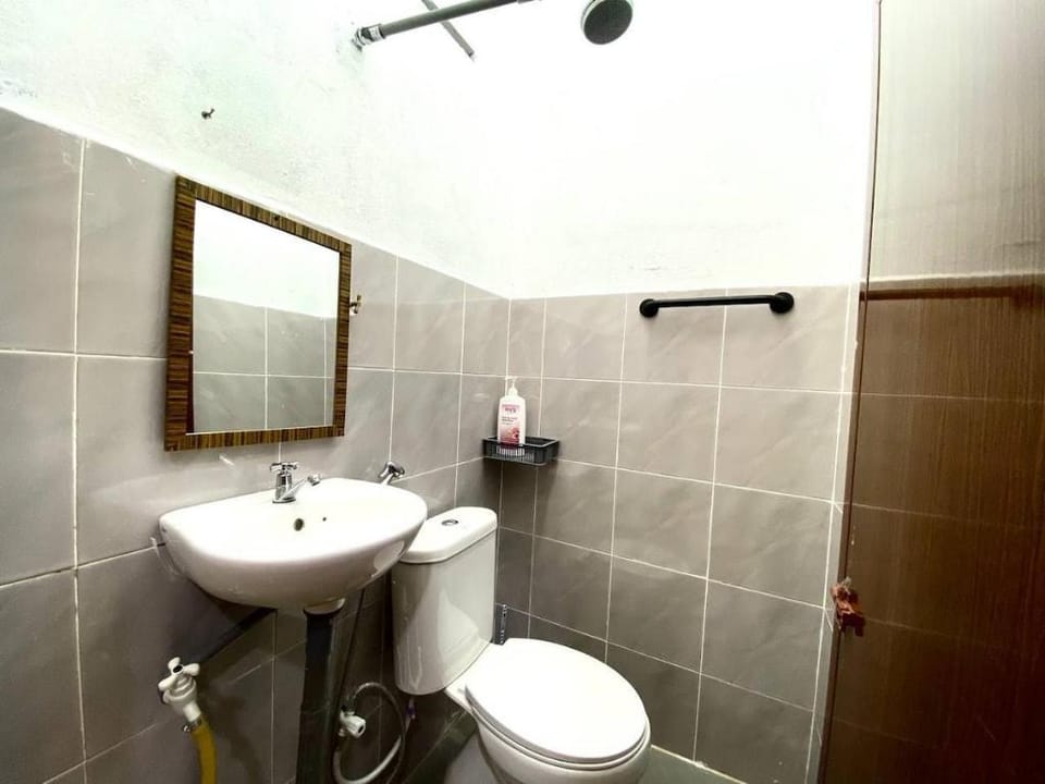 DR3 Rose Pool View Chalet Baling Kedah Vacation rental in Kedah