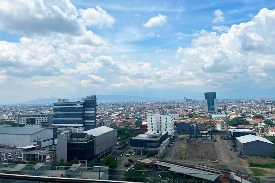 Apartemen dengan view Kota Bandung Apartment in Bandung