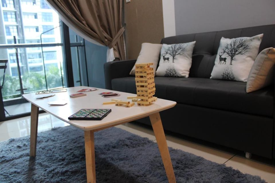 Atlantis 1BR 4-6pax Pool & Sea View 5min to Jonker Apartment in Malacca