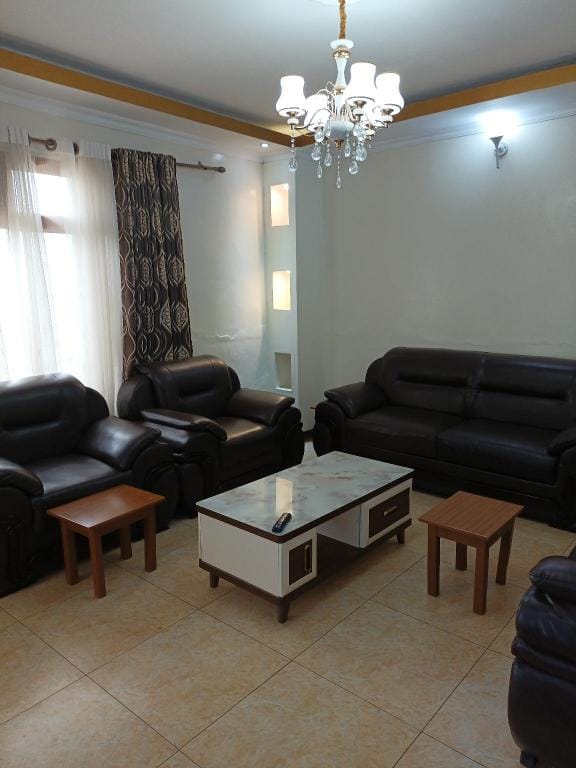 Apohapax & Krystal Apartment  Villa in Abuja