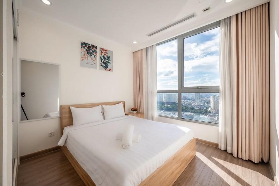 Apartment 3 Bedrooms in Landmark - City View Apartment in Ho Chi Minh City