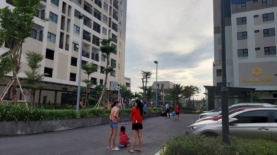 Căn Hộ Homstay 2PN - 5 Sao tại Vincom, Dĩ An.  Apartment in Ho Chi Minh City