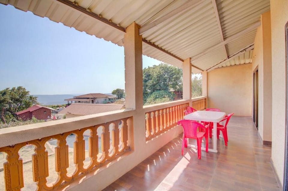 Rutubandha-04 Bedrooms & Hall -First Floor Vacation rental in Maharashtra
