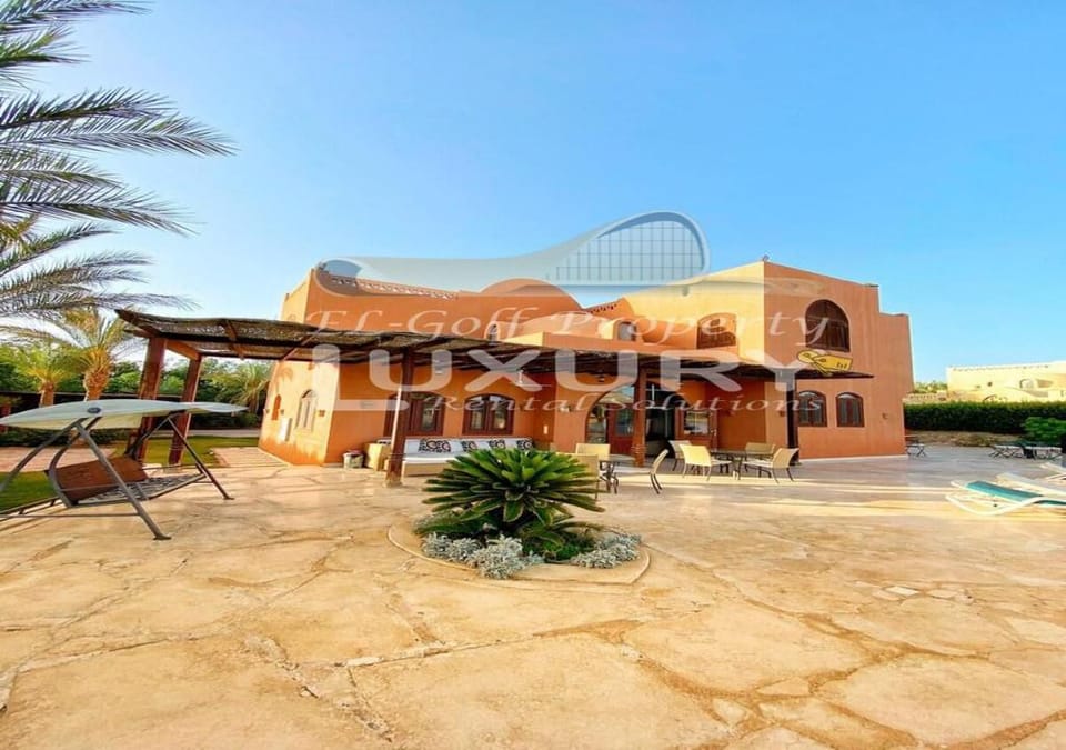 Private Cheerful Villa 4 BD North Golf GN-24  Villa in Hurghada
