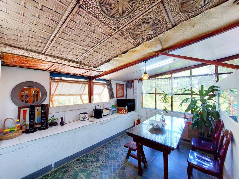 Family Vacation House with Pool Green Scenery Vacation rental in Nasugbu