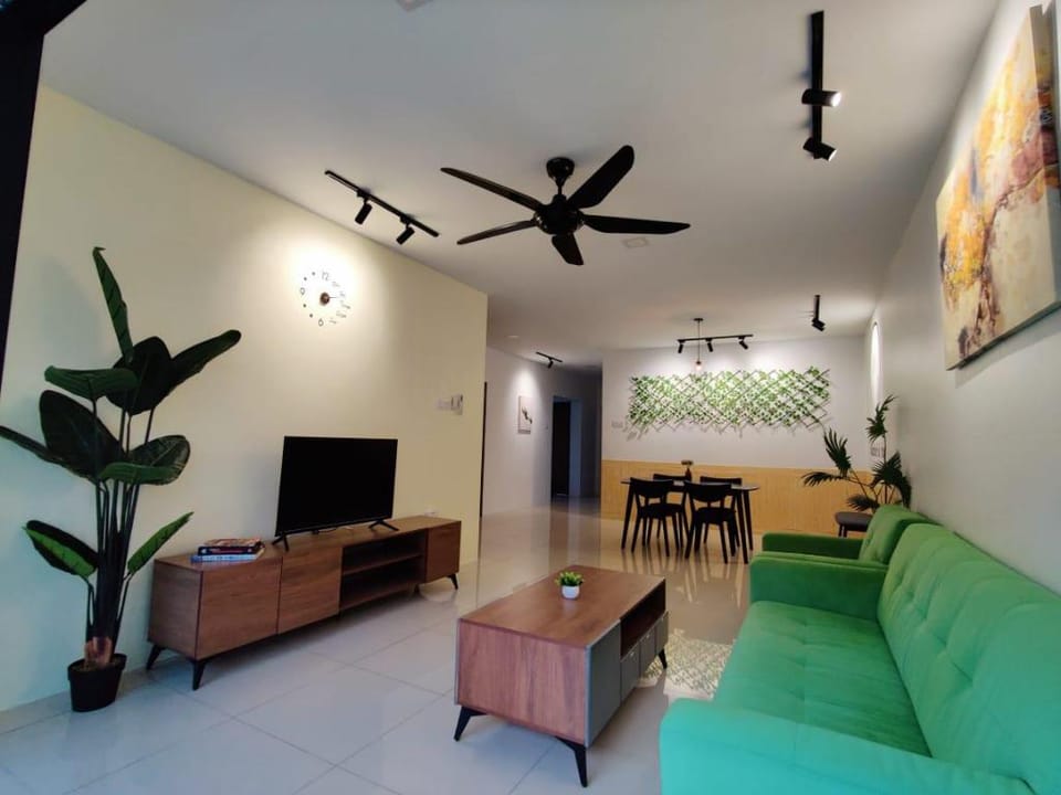 KT's HomeStay Ipoh - Manhattan Water Park 6 -9Pax Apartment in Ipoh