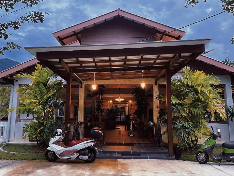 PANGKOR NATURE VIEW HOUSE Vacation rental in Perak