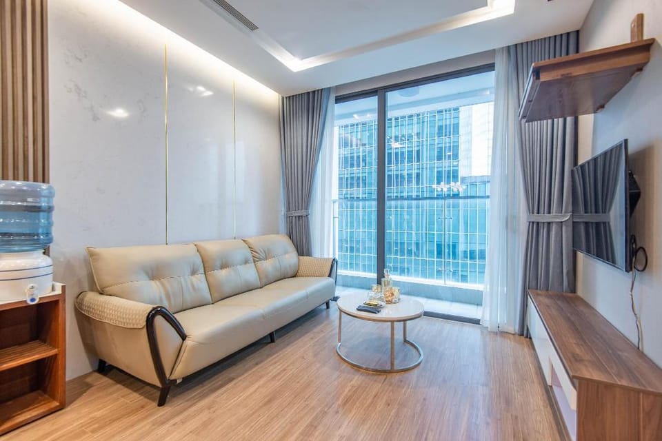 Romantic 2 bedroom Apartment Near Lotte Tower Apartment in Hanoi
