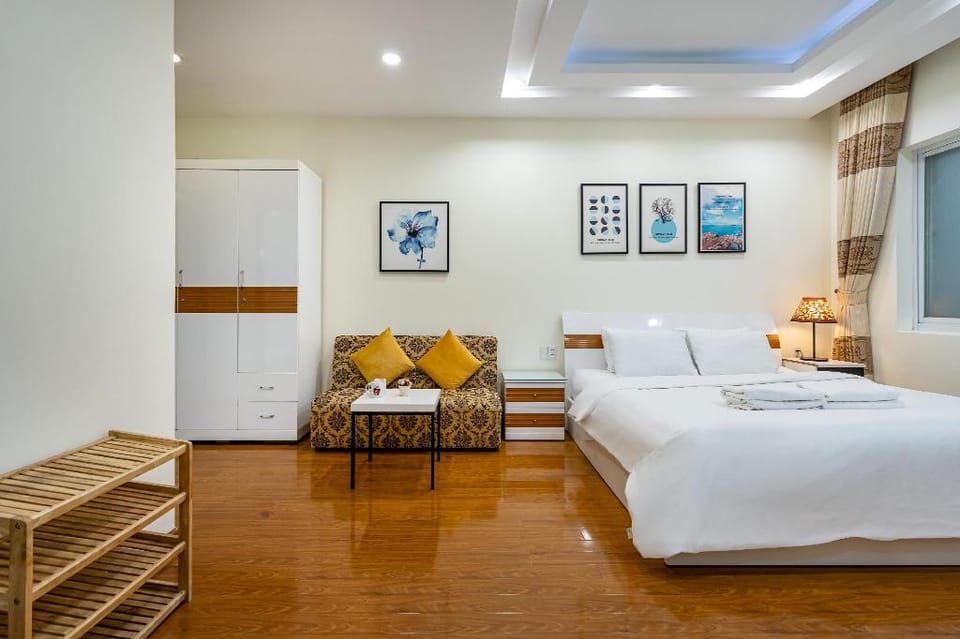 We Home - Walk to Opera House & Notre Dame 502 Apartment in Ho Chi Minh City