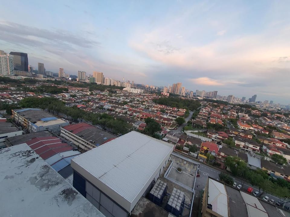 cozy Sofo suite 2 bedrooms and great view of KL Apartment in Petaling Jaya