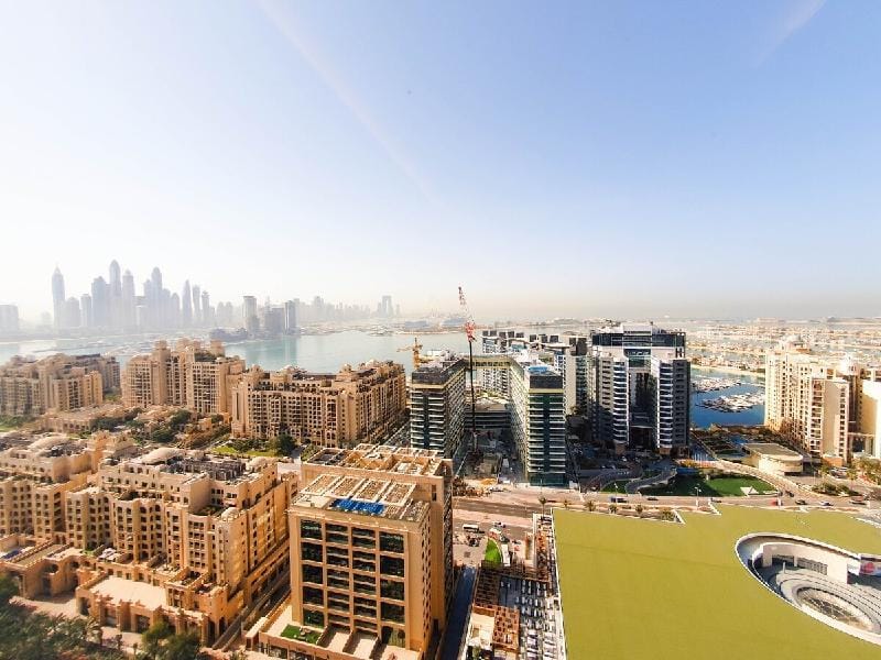 Luxurious 1 Bed at The Palm Tower in Palm jumeirah Apartment in Dubai
