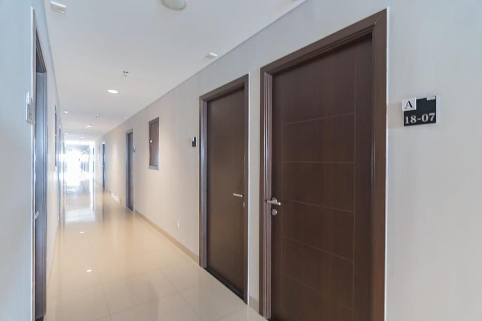 RedLiving Apartemen Mekarwangi Square - M Express Hotel in Bandung