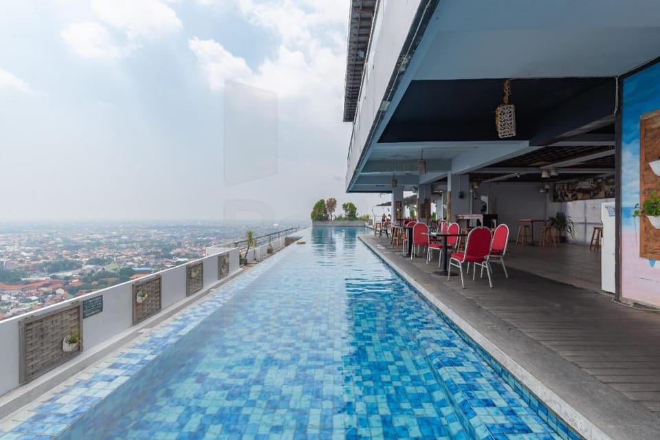 RedLiving Apartemen Star Semarang - Sky Tower Lantai 22 Hotel in Indonesia