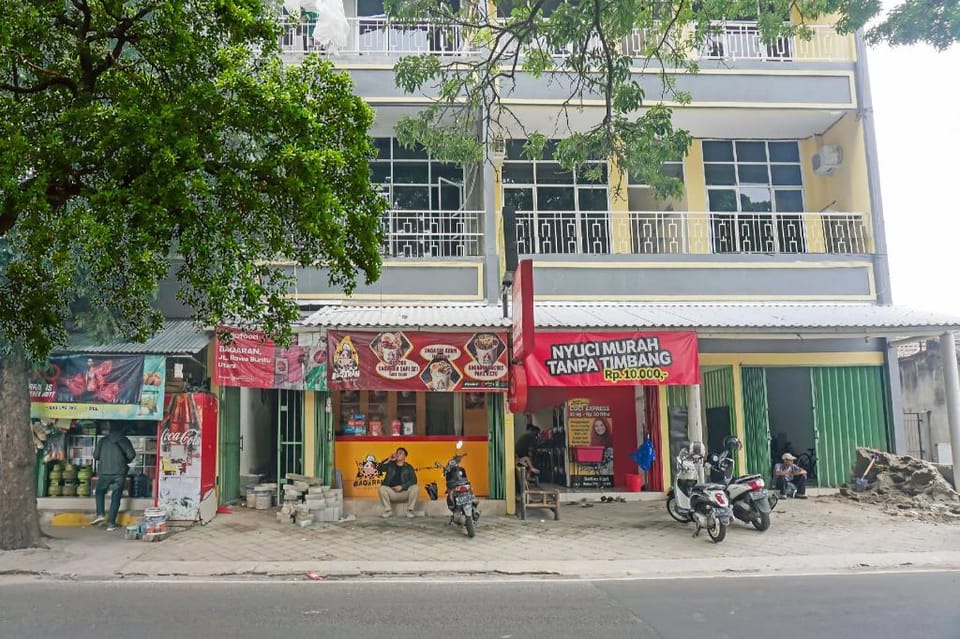 Capital O 91790 S1 Residence Hotel in West Java