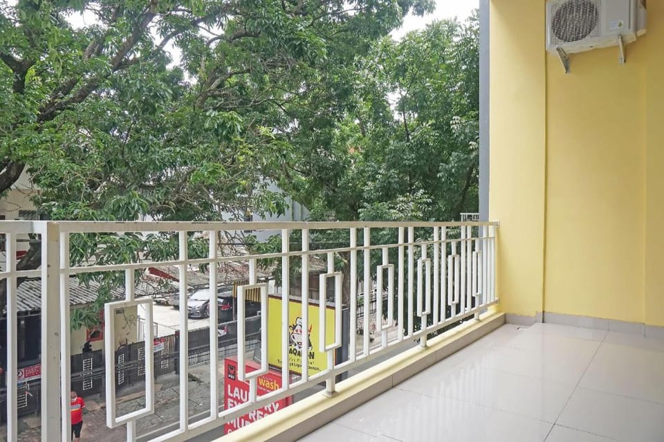 Capital O 91790 S1 Residence Hotel in West Java